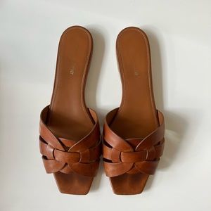 Saint Laurent Tribute Leather Sandals size 40.5
